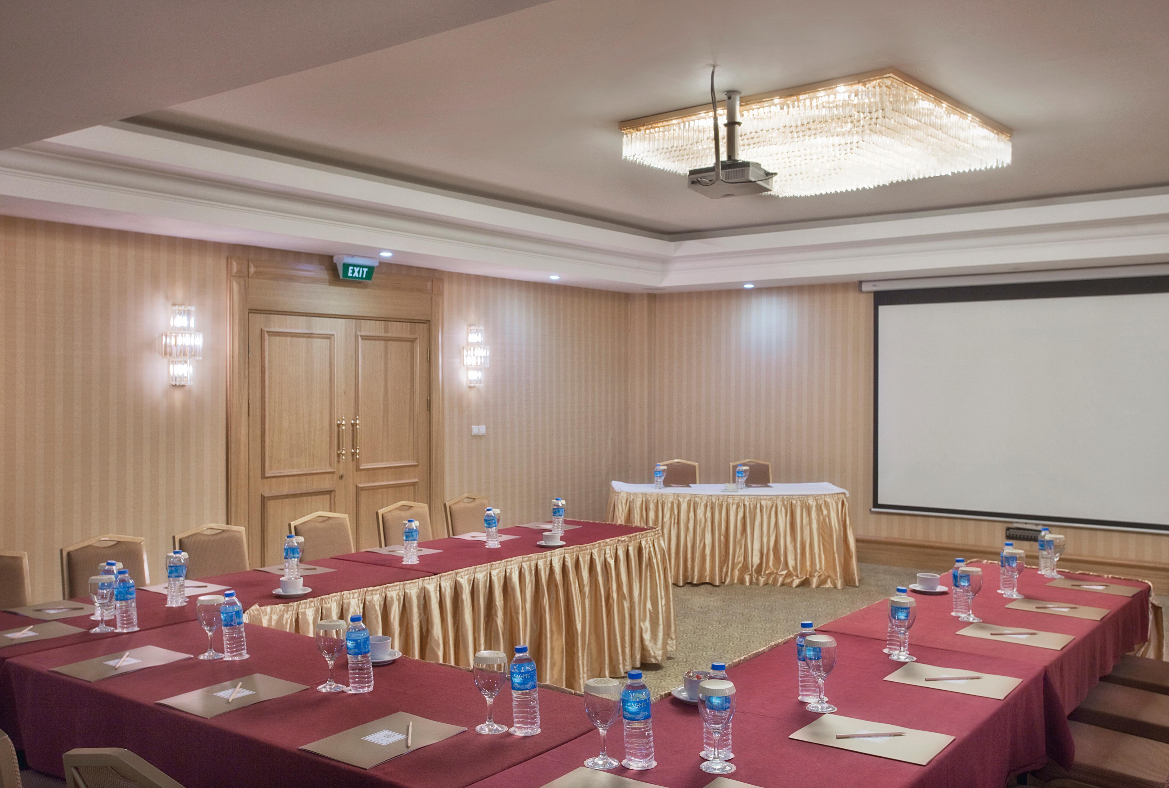 Akka Alinda Hotel Кемер Екстериор снимка