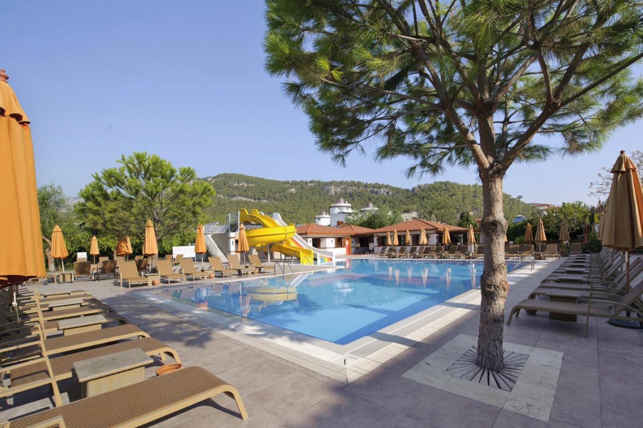 Akka Alinda Hotel Кемер Екстериор снимка
